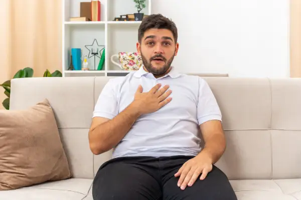 يُعدّ القلب أهم عضو في الجسد، ينبض بالحياة ويُغذّي جميع أعضائه، لكن ماذا لو فقد هذا العضو قدرته على أداء وظائفه؟ هنا يأتي دور زراعة القلب.
