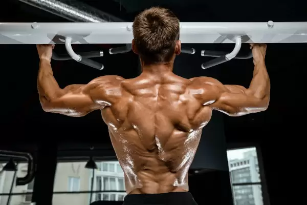 يسعى عدد كبير من المتدربين إلى الحفاظ فقط على العضلات التي تم بناؤها خلال شهر رمضان، ولكن هل يمكن القيام بالأصعب وبناء العضلات في رمضان وما هي الطريقة الصحيحة للتضخيم في رمضان؟. 